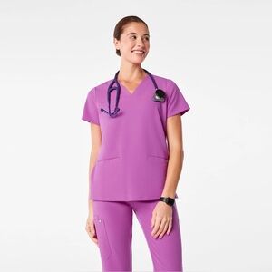 Figs Women's Short Sleeve V-Neck Top in Vibrant Purple